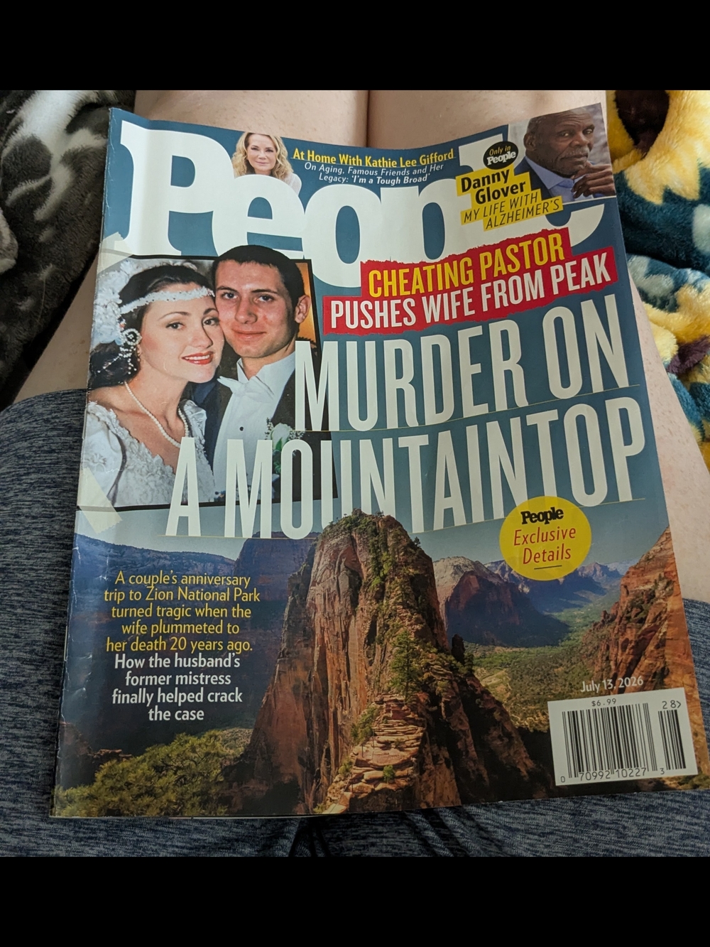 People Magazine Featuring July 13 2026 Covery - Picture 6 of 12